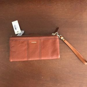 Brown Leather Fossil Wristlet